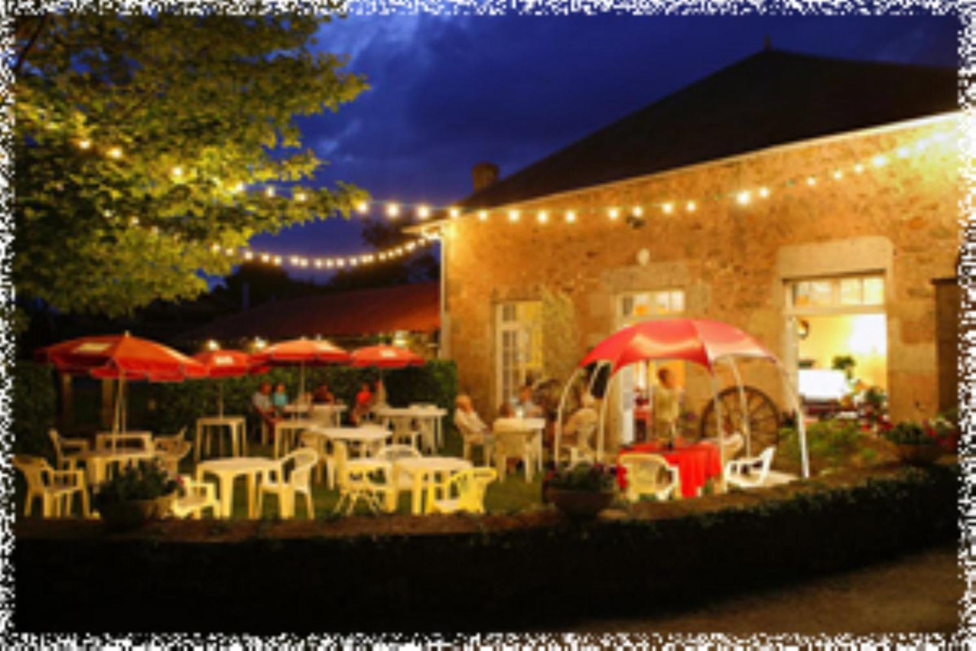 Hotellerie De Plein Air Camping Leychoisier Bonnac-la-Côte Buitenkant foto