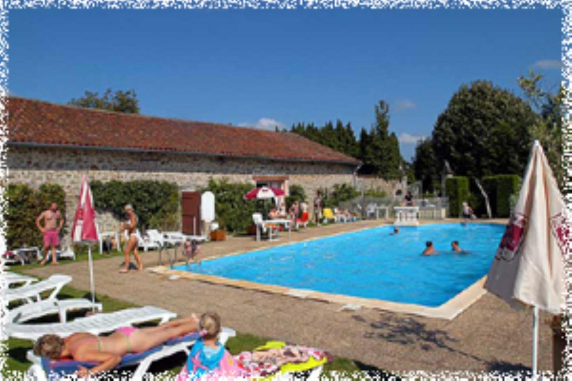 Hotellerie De Plein Air Camping Leychoisier Bonnac-la-Côte Buitenkant foto